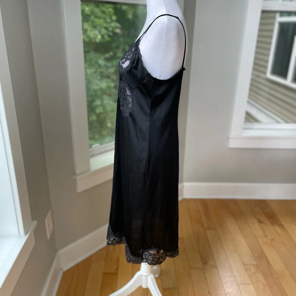 Vintage Black Lace Nylon Slip Dress Size Bust 34 or Small/Medium - Picture 2 of 7